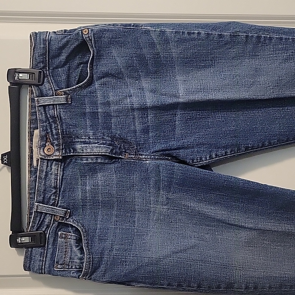 Levi Strauss mid rise skinny